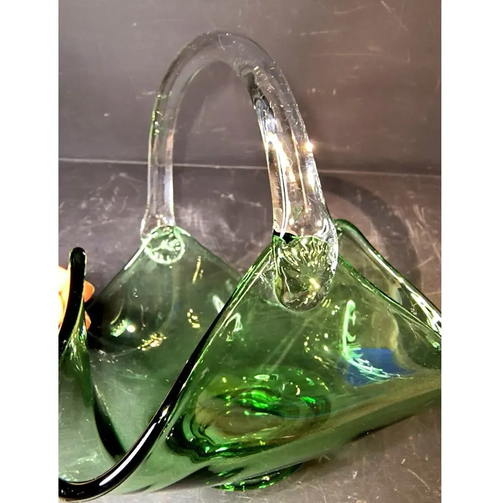 1992. Vintage MCM Viking Epic Green Glass Art Glass Vase Hand Formed Basket